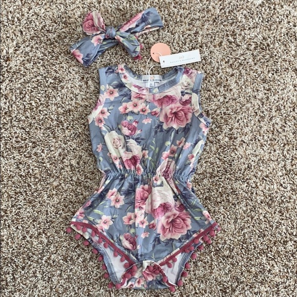 Other - NWT Gorgeous Bailey’s Blossom’s Romper and Bow Set